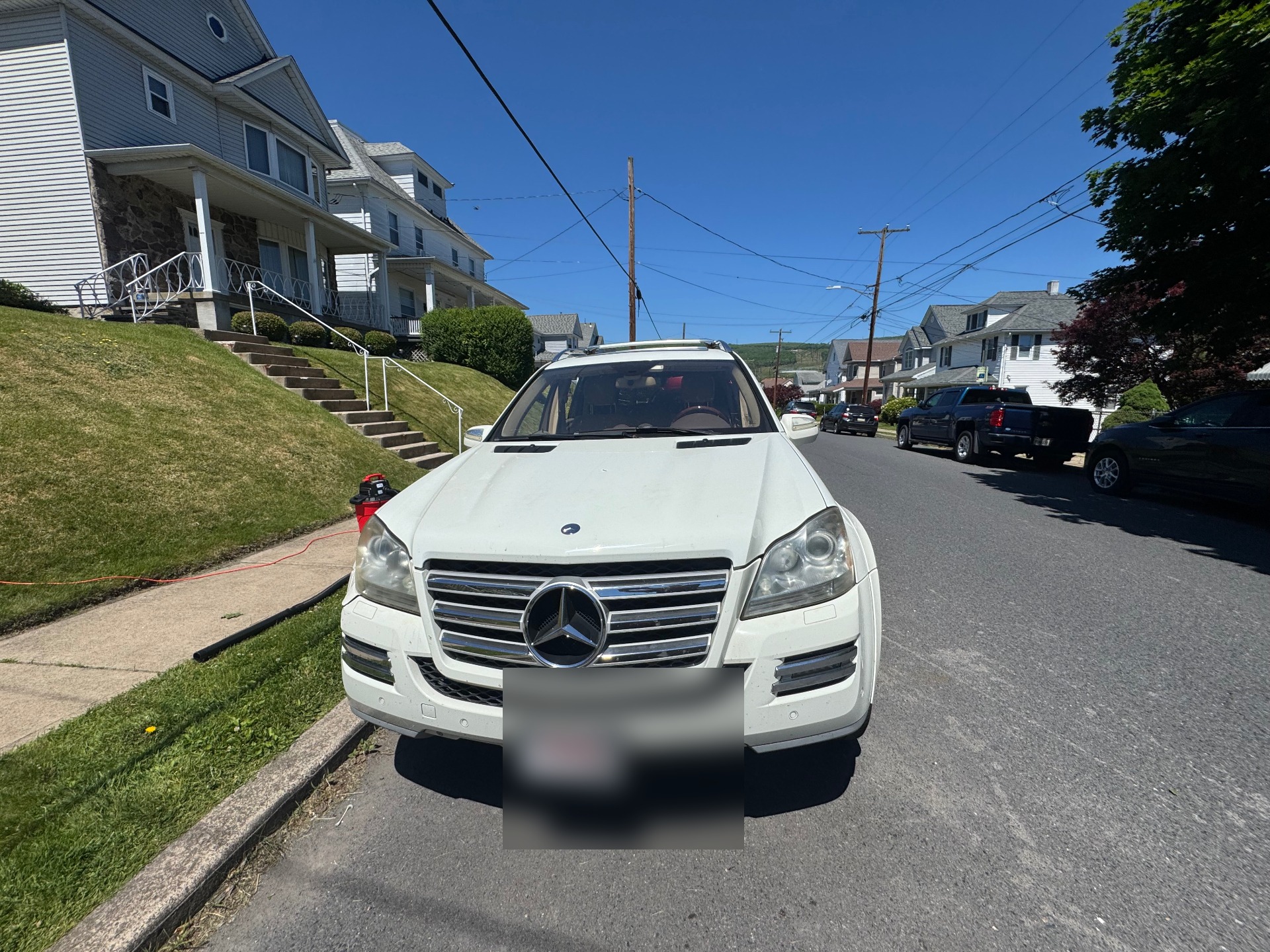 Mercedes-Benz GL — Interior & Exterior Clean photo 1